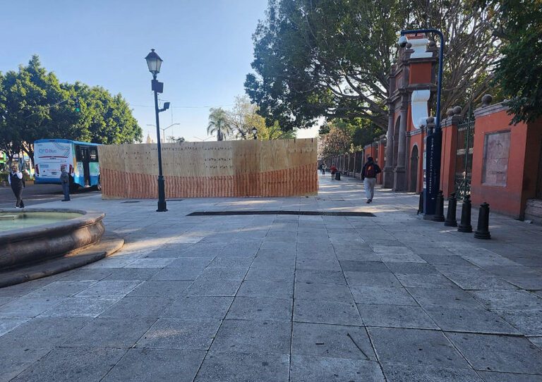 Querétaro Alumbrado en la Alameda Hidalgo