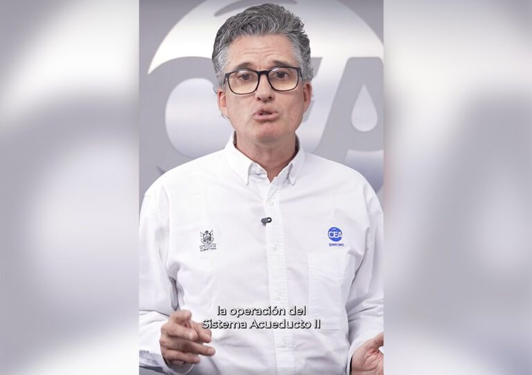 Otro desfogue de la presa Zimapán