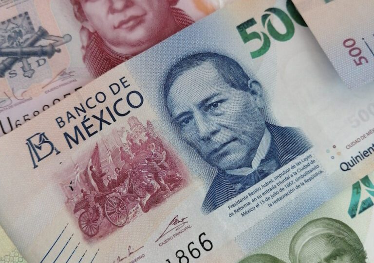 Aguinaldo en México