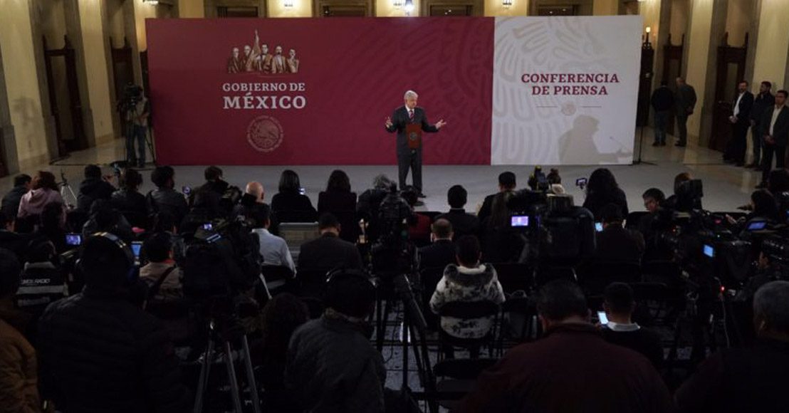 Gobierno de AMLO pagó más de 4,000 millones a Televisa, La Jornada y TV Azteca