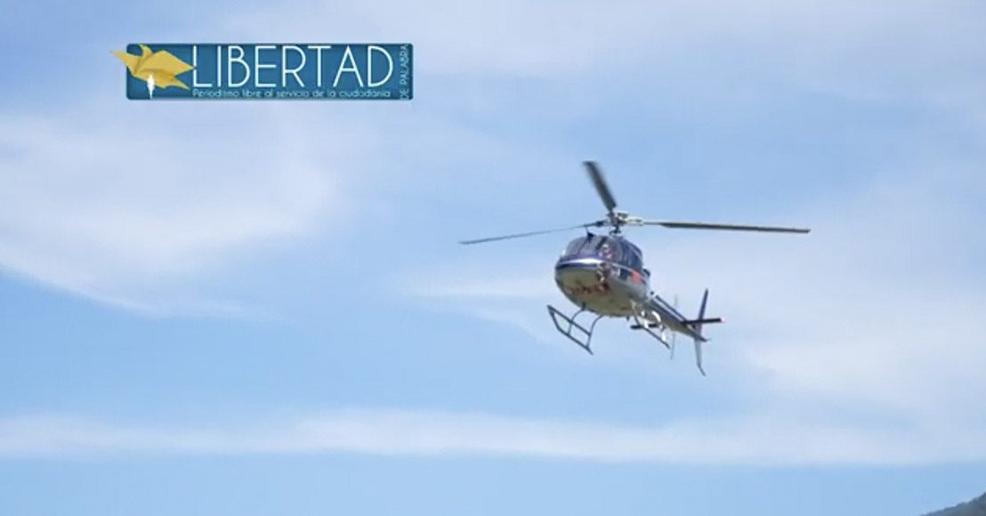 Memoria Ciudadana Reparten despensas en helicóptero a personas afectadas por lluvias en la Sierra de Querétaro