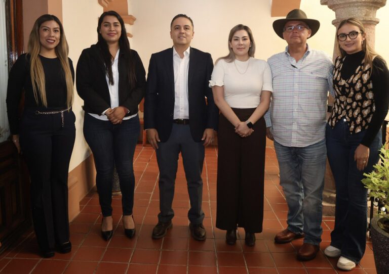 Querétaro: Reunión del secretario de Gobierno con regidores de Cadereyta