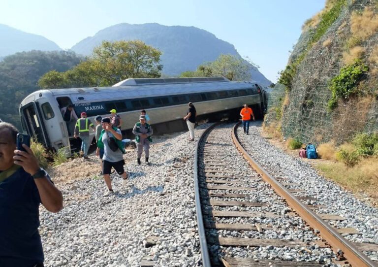 México: Descarrilamiento del Tren del Istmo de Tehuantepec
