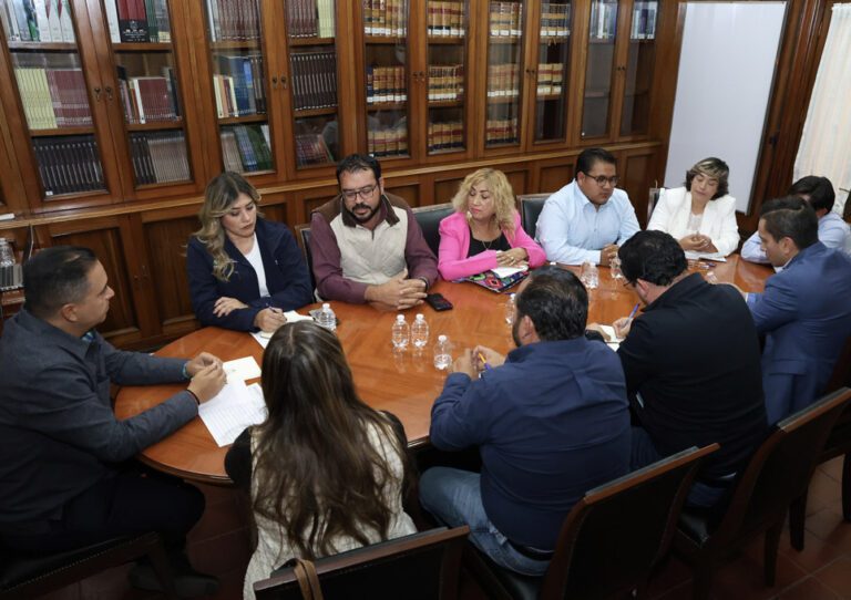 Reunión Secretaría de Gobierno Querétaro y regidores de Morena