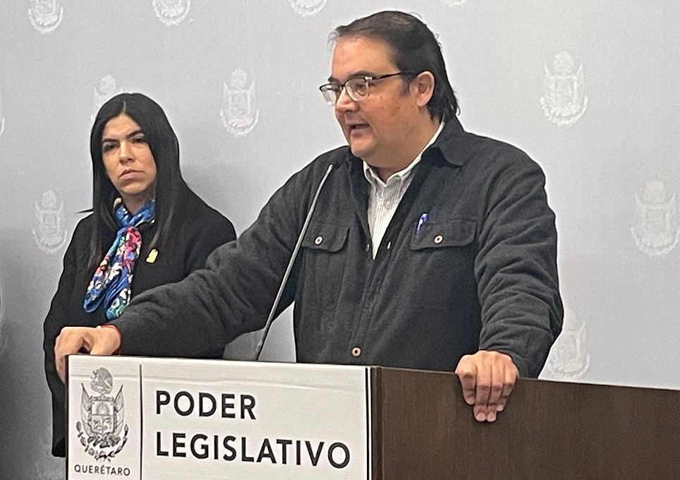 Guillermo Vega Guerrero, Coordinador del grupo legislativo del Partido Acción Nacional en Querétaro