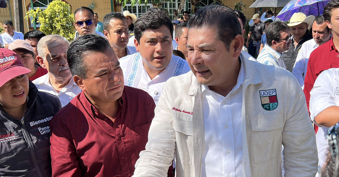 México: Gobernador regaña a alcalde y lo acusa de recibir moche por obra cara