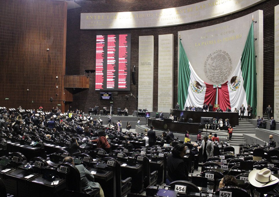 La reforma laboral es aprobada en México