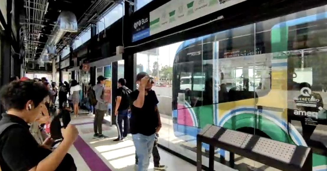 Querétaro: Destaca aumento del número de personas que usan el Qrobús
