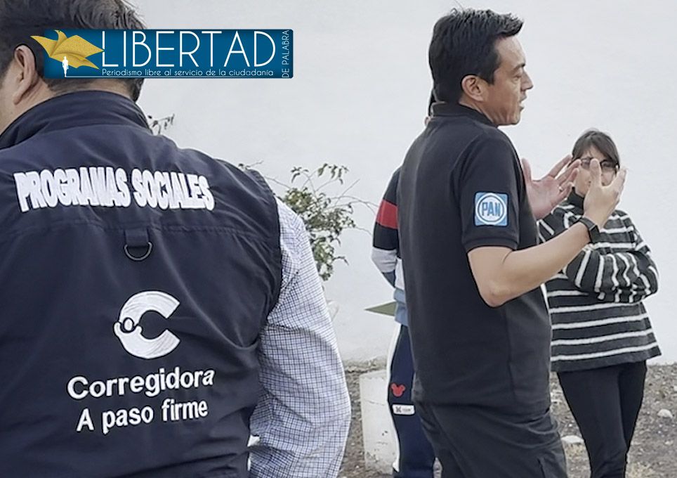 Querétaro: Funcionarios municipales mezclan logo del PAN y de gobierno