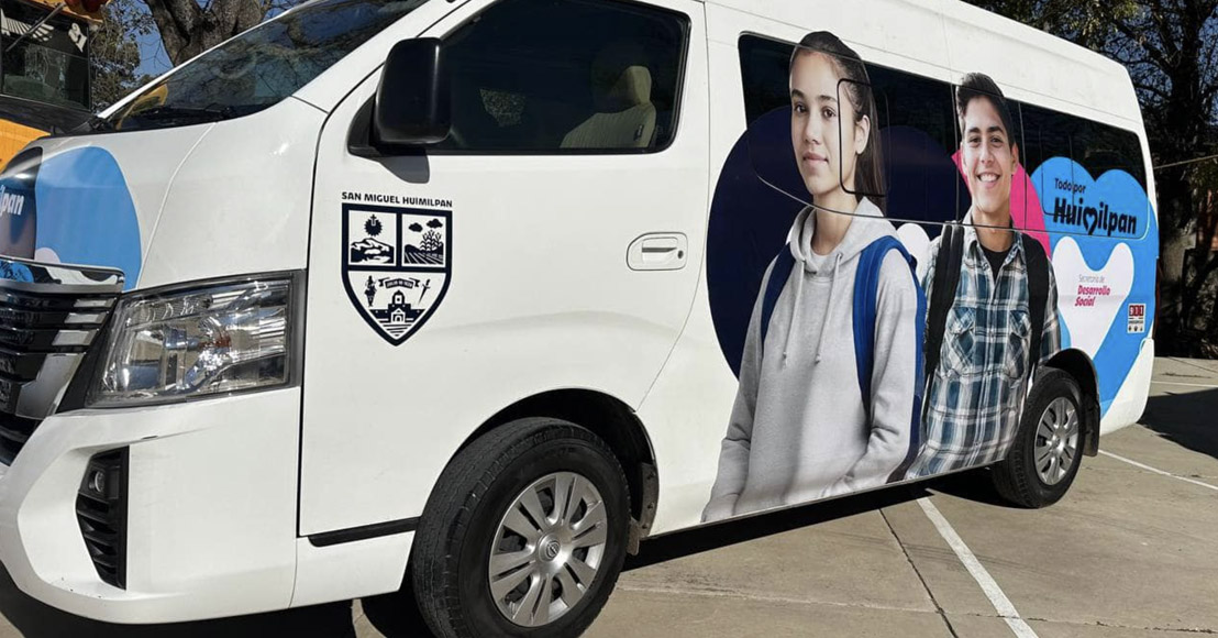 Anuncia la compra de dos camionetas para completar la red de Qrobús en Huimilpan