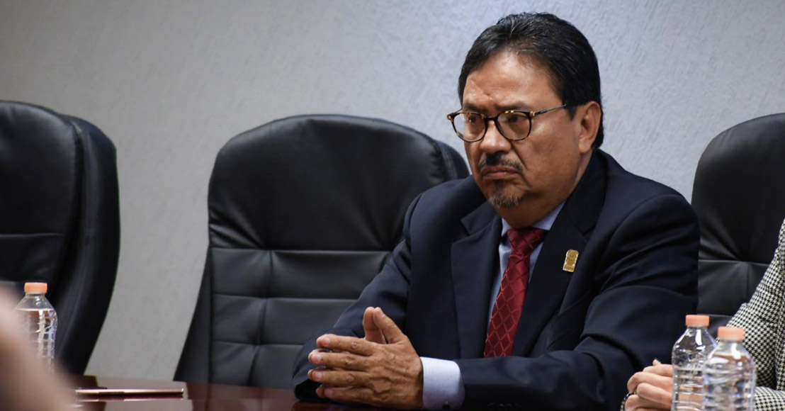 México: También los hombres tienen leche, diputado durante discusión sobre lactarios en universidades