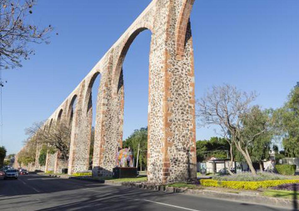 Anuncian transporte gratuito y eléctrico para el Centro Histórico de Querétaro