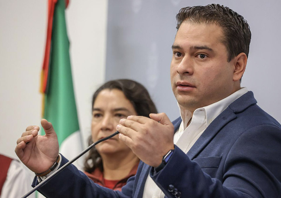 El diputado de Morena, Eric Silva Hernández