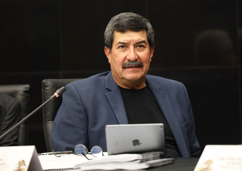 El senador de Morena, Javier Corral Jurado