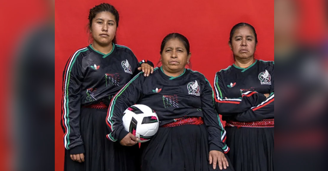 México: Acusan explotación de artesanas que bordaron playeras de la Selección para el Mundial
