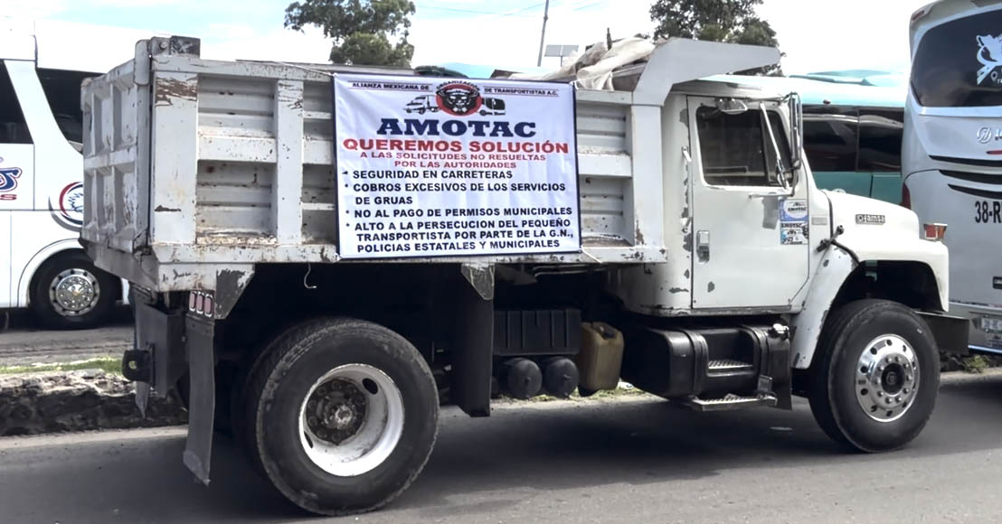 Camión de la Amotac en Querétaro