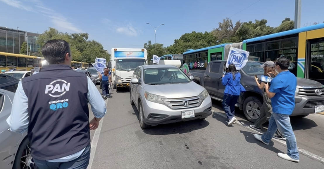 Querétaro: Panistas salen a la calle