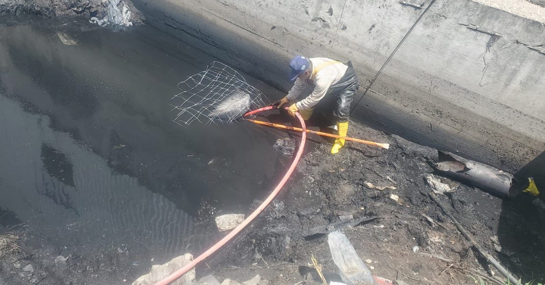 Canal de la red pluvial en El Marqués, Querétaro.