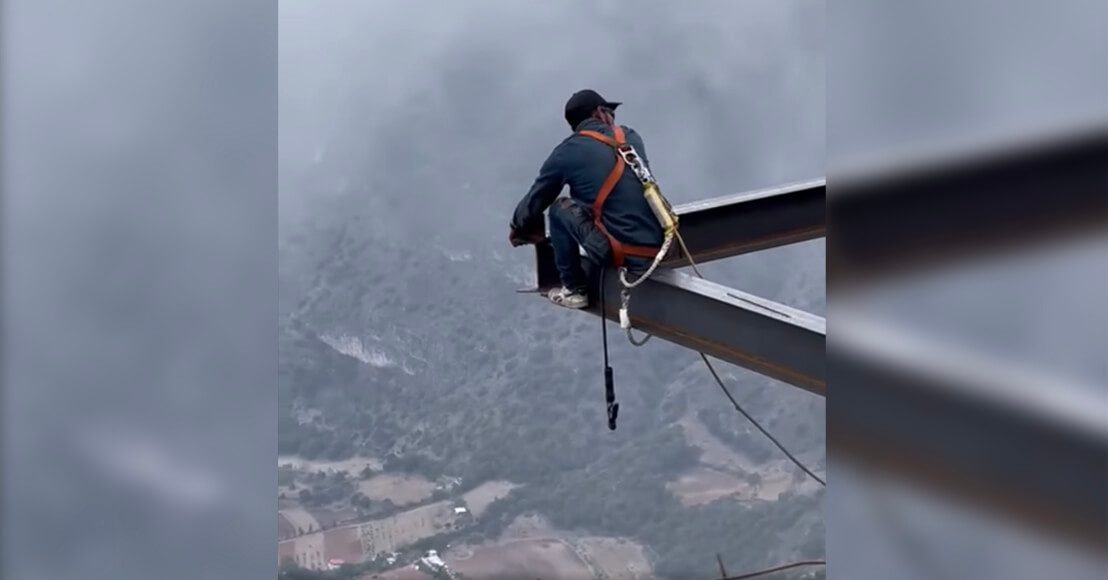 Construyen mirador de cristal en Pinal de Amoles, Querétaro