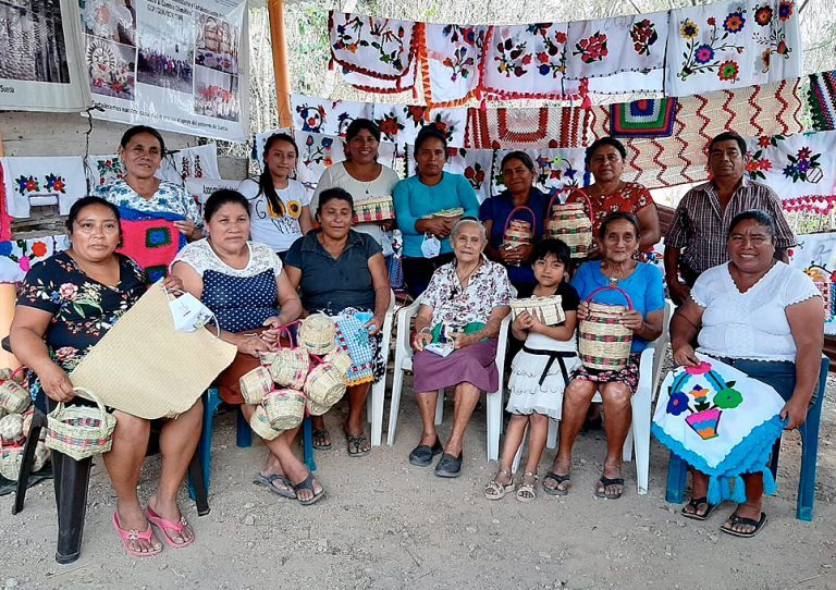 Información y oportunidades; conocimiento y posibilidades