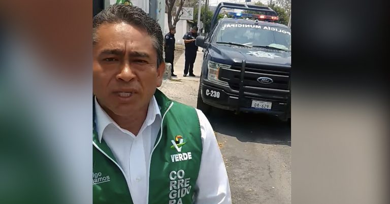 El candidato Javier Navarrete reportó el robo de sus computadoras