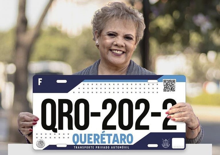 Firman 15 mil contra el reemplacamiento en Querétaro en un día