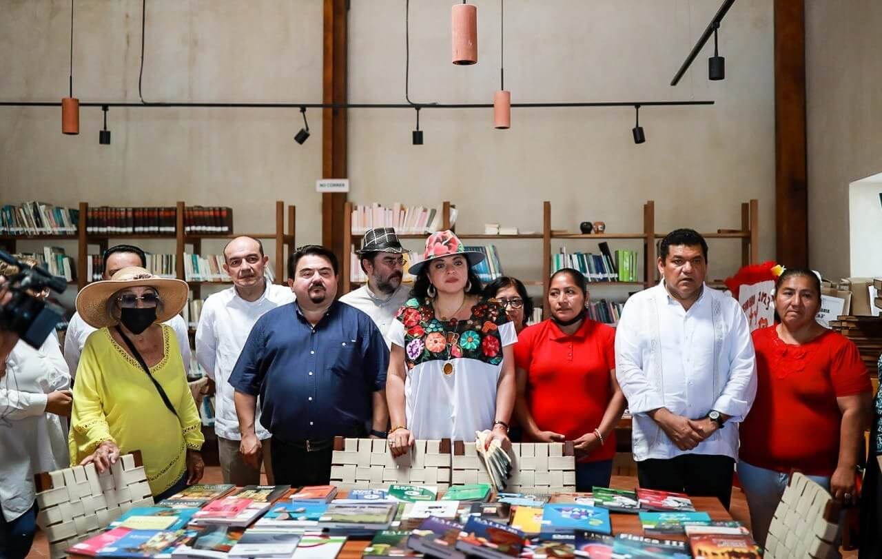 La antigua casa donde nació el presidente López Obrador fue habilitada como una biblioteca pública.