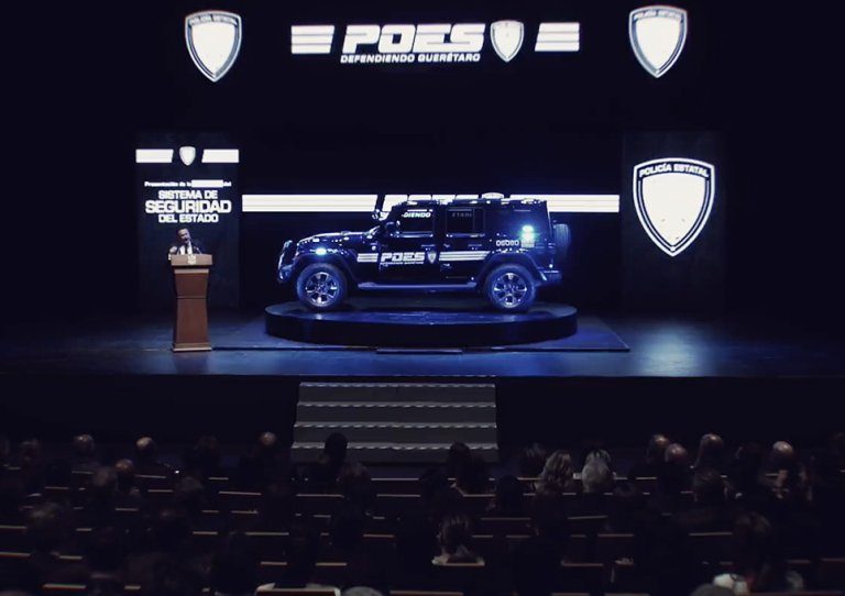 En la presentación de nuevas patrullas de la Policía Estatal de Querétaro