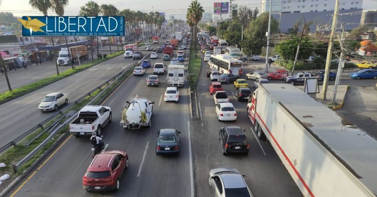Regresan a clases 376 mil estudiantes en Querétaro; hubo tránsito lento en varias vialidades