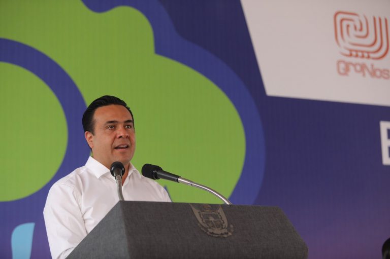 Alcalde de Querétaro reporta una reducción del tráfico en 6 vialidades; automovilistas opinan que ha aumentado en la ciudad