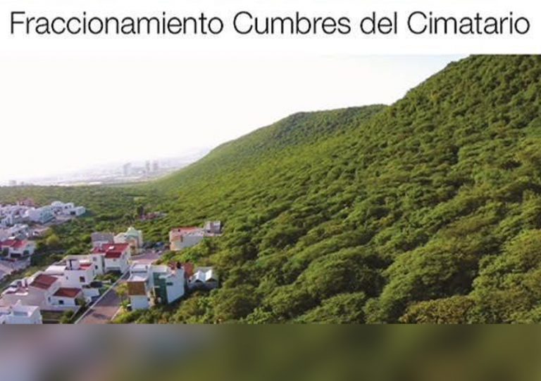 Colonos de fraccionamiento exclusivo amagan con no pagar predial en Querétaro
