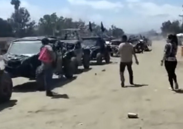 Ataque en ruta de razers, en Ensenada, Baja California