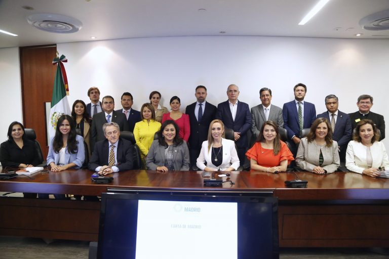 Así piensan en VOX, cuyo dirigente fue recibido por senadores panistas