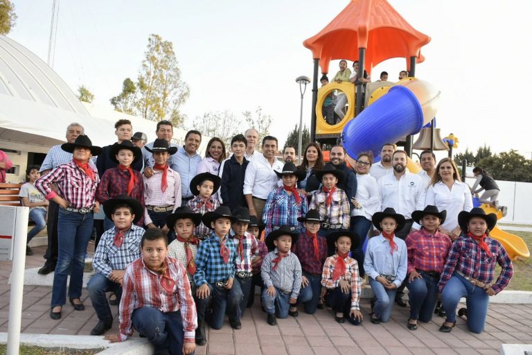 Corregidora: Entregan parque en Los Ángeles