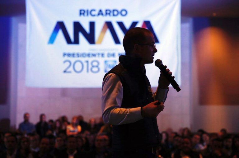 Todos juntos valemos más que vos